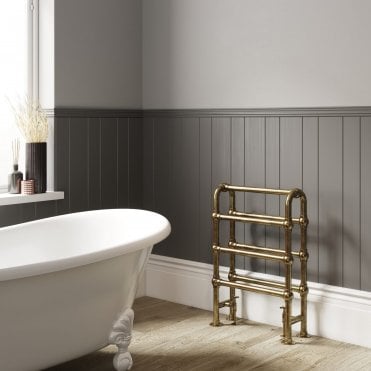 DQ Hilborough Horizontal Radiator 785mm - Polished Brass Ultra